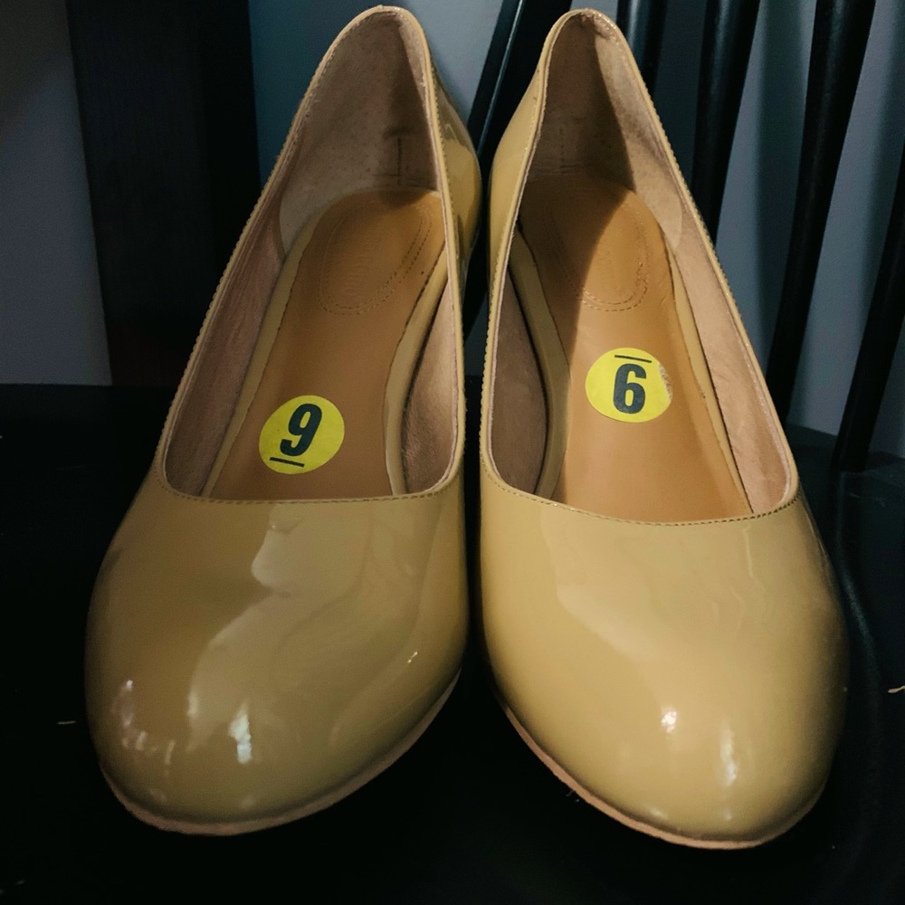 Mustard yellow heels